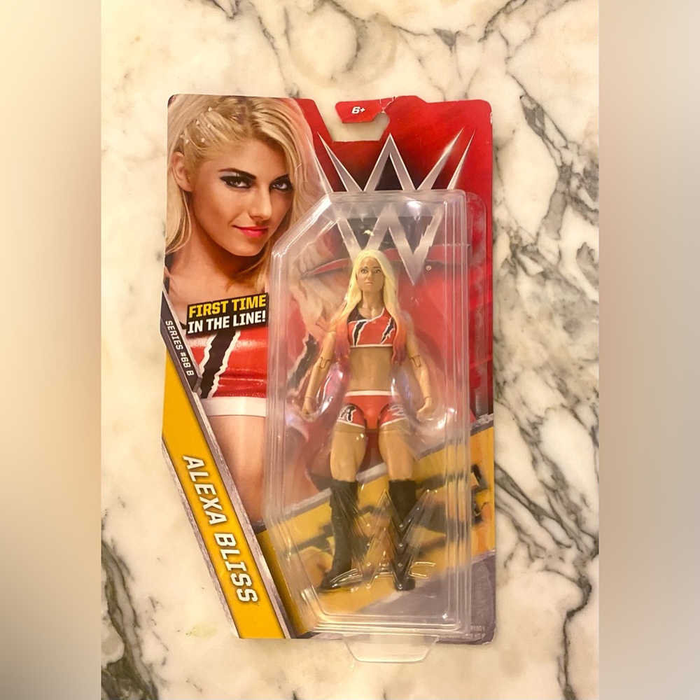 WWE NXT Alexa Bliss Action Figure Divas Mattel 2016‎ NEW IN BOX